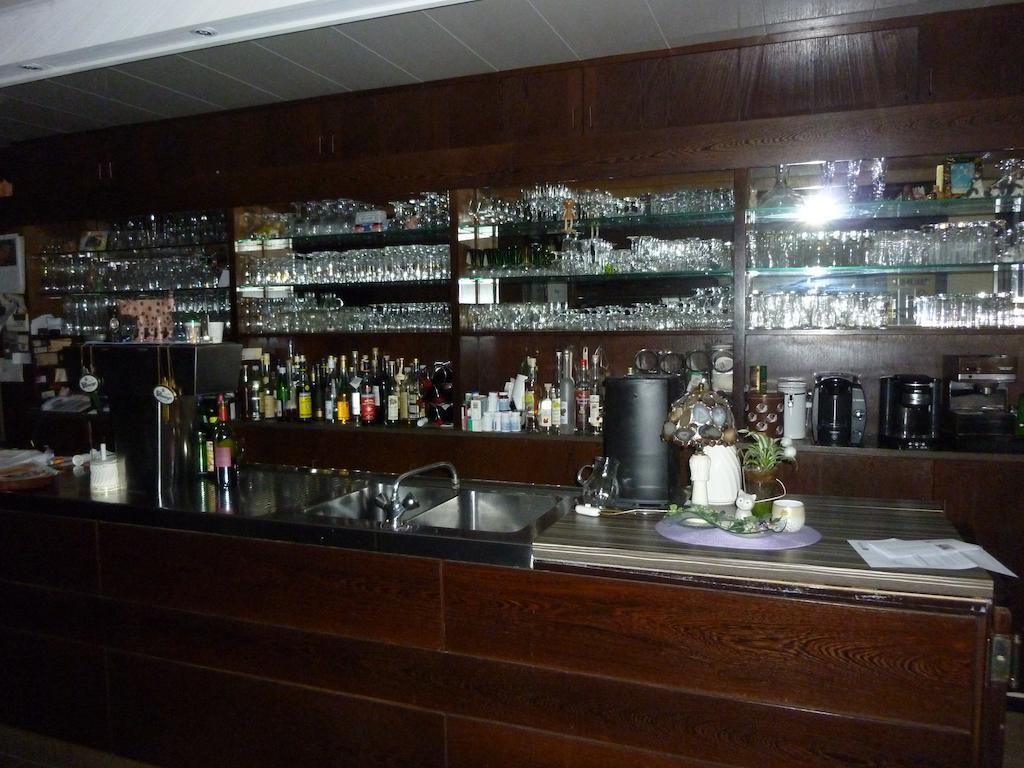 אידר-אוברשטיין Achathotel Zum Schwan מראה חיצוני תמונה