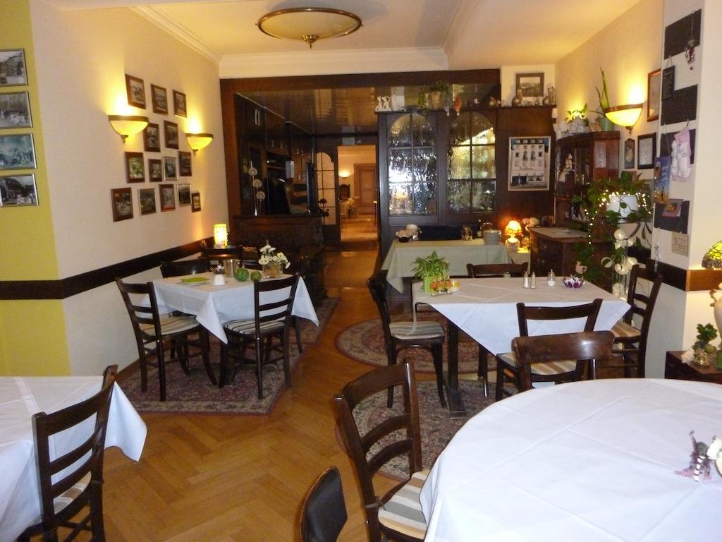 אידר-אוברשטיין Achathotel Zum Schwan מראה חיצוני תמונה